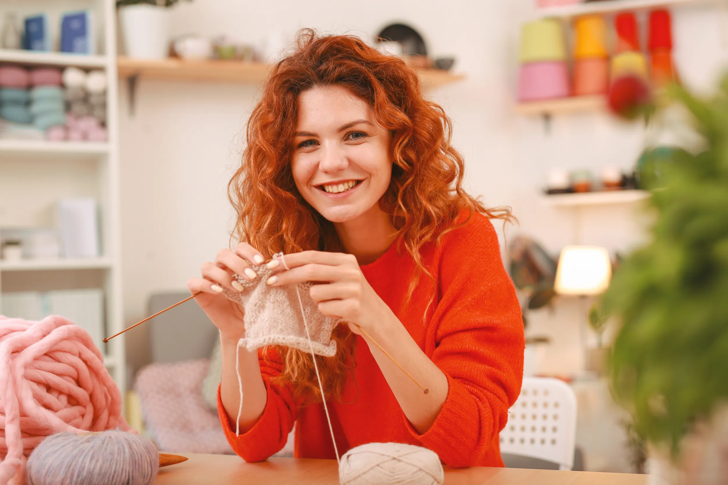 Lavoro a maglia e uncinetto